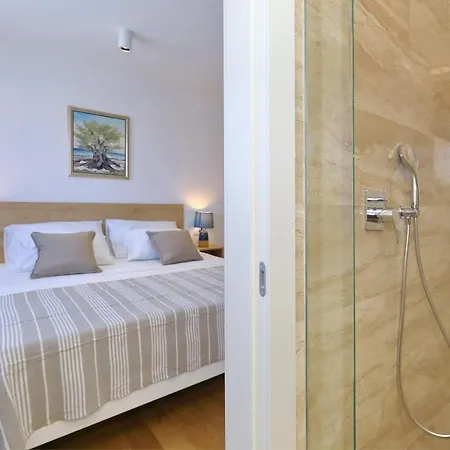 Apartman Penthouse Diem - Private Pool With Sea View