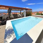 Penthouse Diem - Private Pool With Sea View ザダル