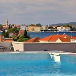 Penthouse Diem - Private Pool With Sea View アパート
