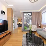 Penthouse Diem - Private Pool With Sea View * ザダル